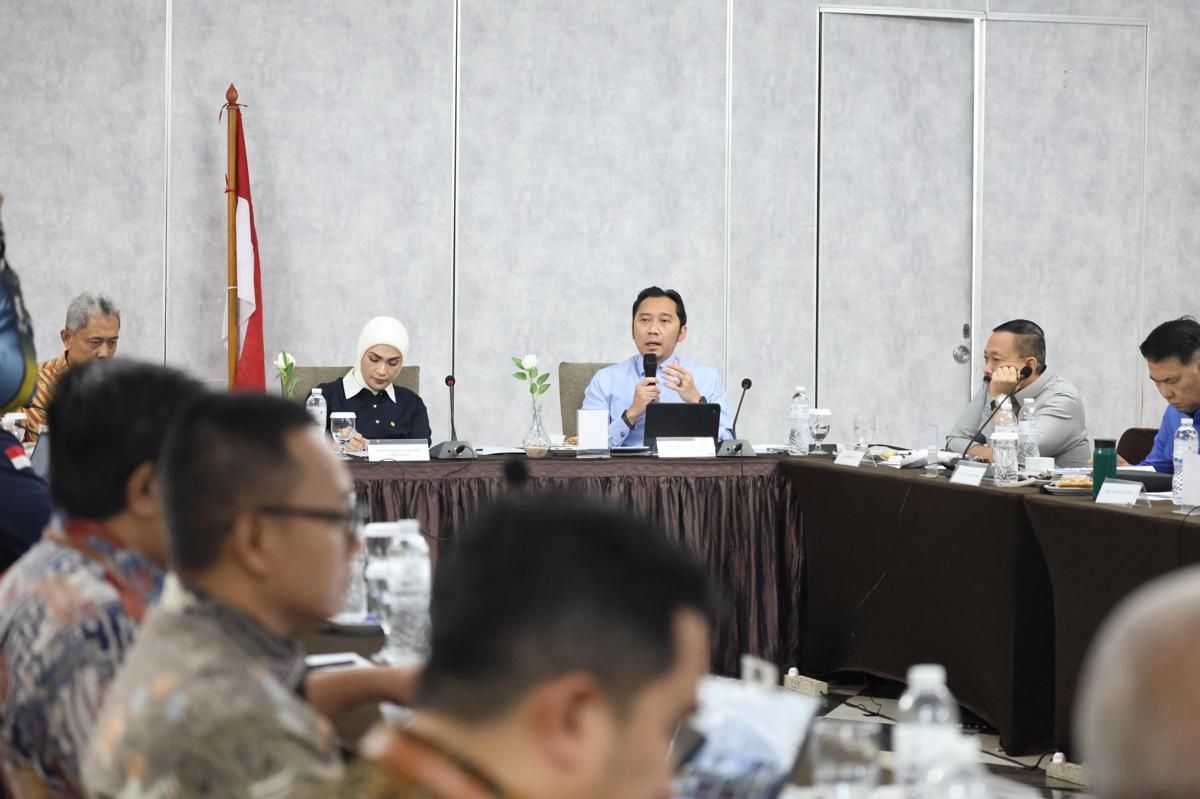 Ibas berkunjung ke Ngawi, perhatikan stabilitas harga pangan akhir tahun