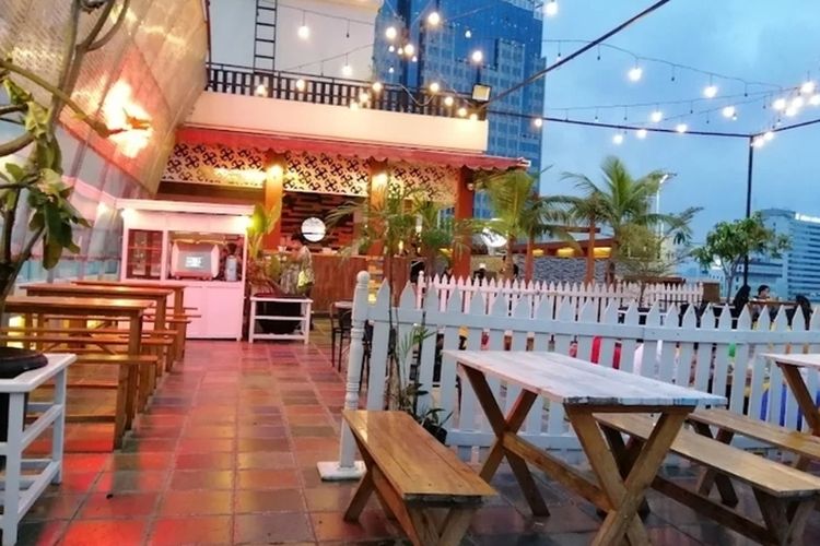 10 kafe dan kedai nyaman dekat Stasiun Angke untuk weekend