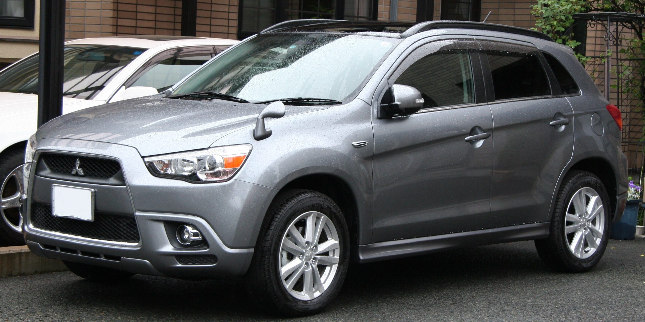 Mitsubishi_RVR_GA3W.jpg